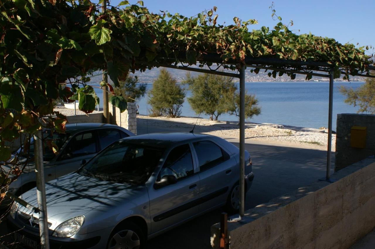 Apartments By The Sea Slatine, Ciovo - 1128 Zewnętrze zdjęcie