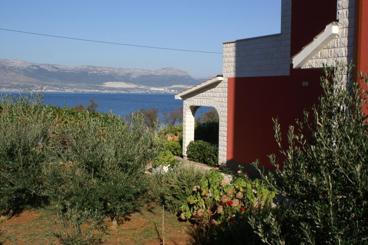 Apartments By The Sea Slatine, Ciovo - 1128 Zewnętrze zdjęcie